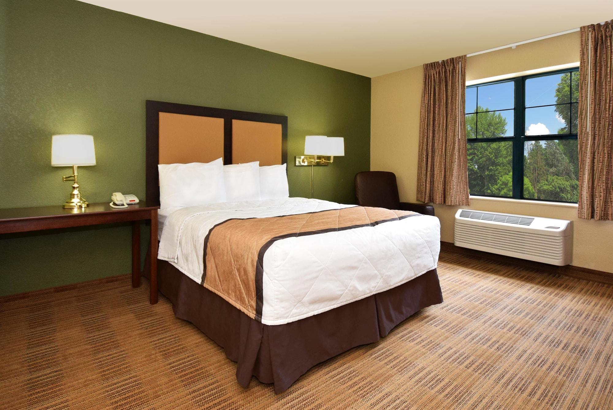 Extended Stay America Select Suites - Orlando - Conven Ctr - Sports Complex Williamsburg Eksteriør billede